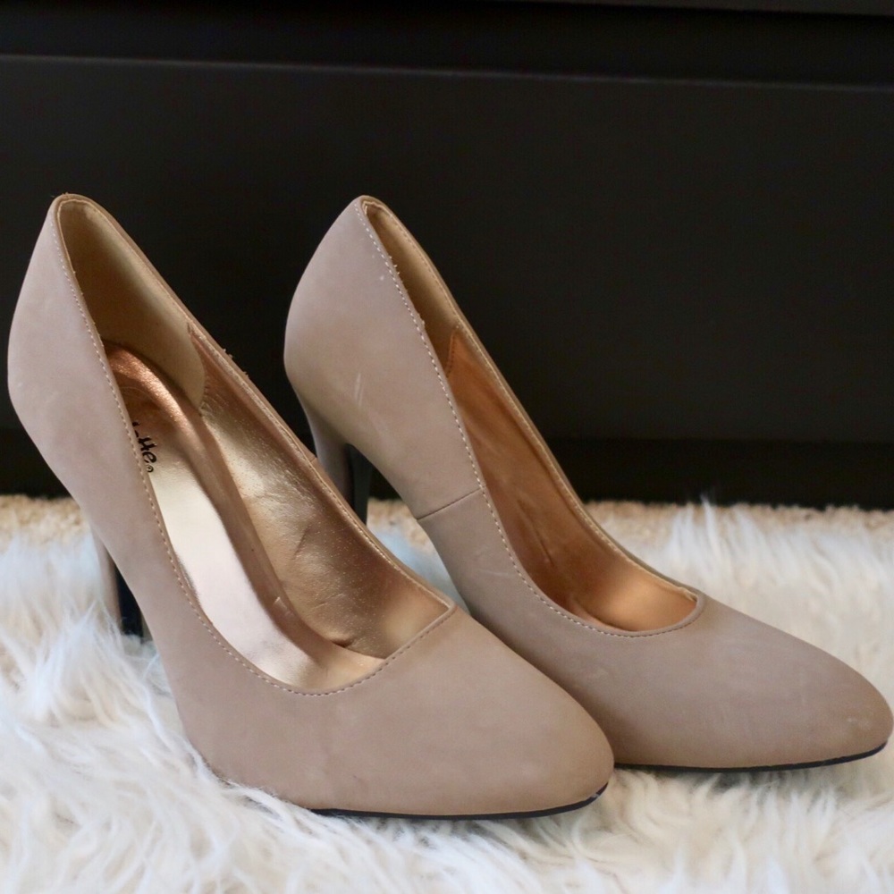 Charlotte Russe nude heels